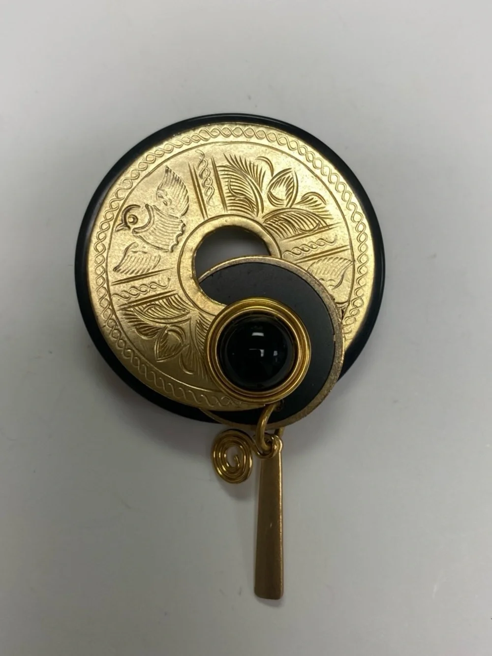 Gold and Black Circular Yin-Yang Pendant Brooch